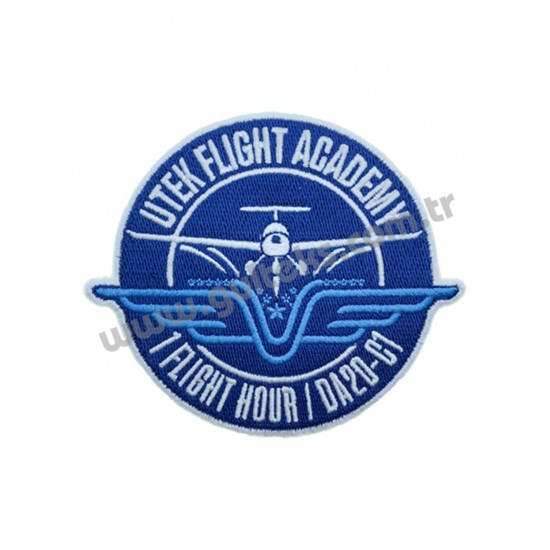 UTEK FLIGHT ACADEMY 1 FLIGHT HOUR UTEK FLIGHT ACADEMY 1 FLIGHT HOUR