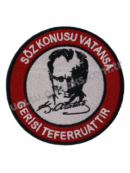 SÖZ KONUSU VATANSA GERİSİ TEFERRUATTIR KIRMIZI